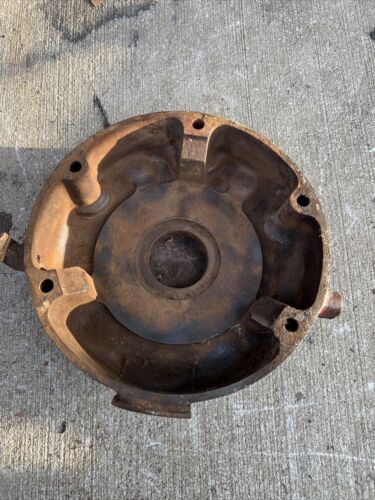Farmall 400 450 IHC tractor ORIGINAL disk brake cover 357105R1