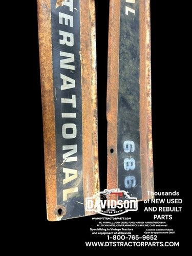International 686 Hood Side Panels Pair Antique Tractor