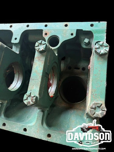 Good Used Oliver 1365 Engine Block 4600967 Antique Tractor