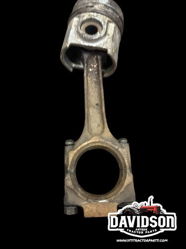 International D179 IH 484 Connecting Rod W/Piston Antique Tractor