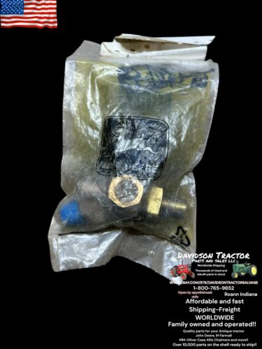 Fuel Valve 3 Way  GENUINE John Deere A B D G H AO AR AB2805R NEW OLD STOCK