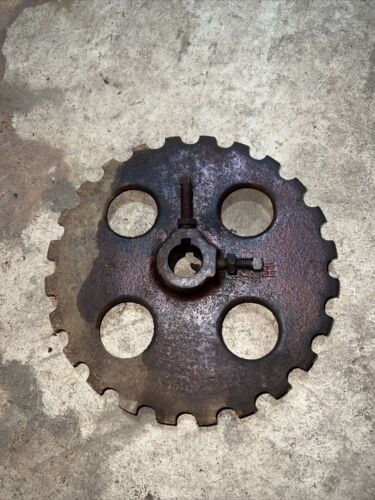 International Harvester 606495R1 Sprocket