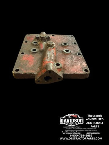 IH Farmall 560 Hydraulic Pump Cover Housing Antique Tractor