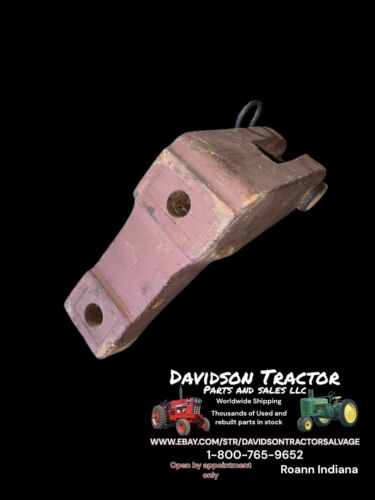 IH International Harvester 584 Lower Link bracket