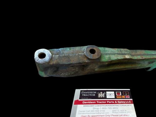 John Deere 730 Hydraulic Cylinder Hanger Holder R20414R