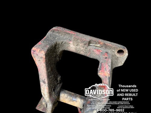International Farmall 444 IH tractor frontend front axle carrier mount bracket