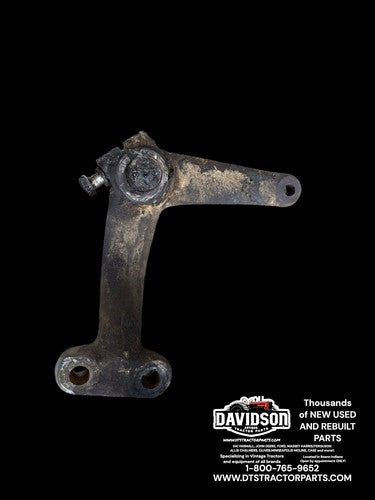 D6NN3N670A Center Steering Arm Fits Ford Tractor 5000, 5100, 7000, 7100, 5600