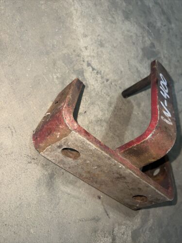 International W-400 Wheetland 400 Farmall Rear Seat Bracket Antique Tractor