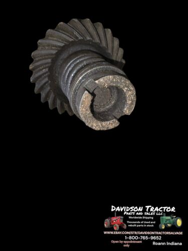 John Deere Styled B Used governor Shaft Gear Assembly For Parts B279R
