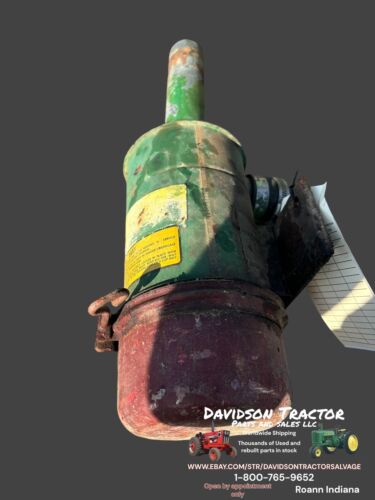 John Deere 1120 Tractor Air Cleaner Assembly