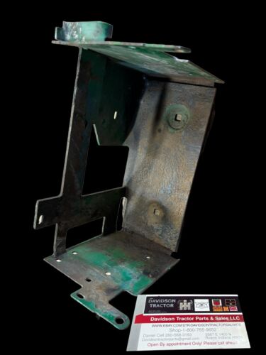 Used Battery Box - RH fits John Deere 4050 4240 4630 4440 4230 4250 4040 4430