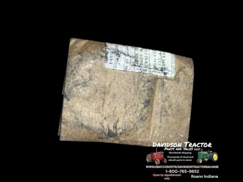 Genuine John Deere R26264 Seal New Old Stock