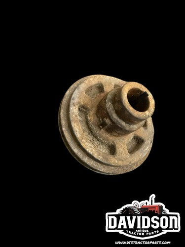 IH International Farmall 504 C-135 Gas Crankshaft Pulley Antique Tractor