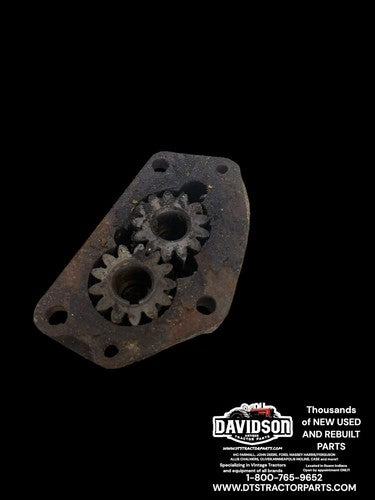 IHC Farmall Cub Oil Pump Assembly Antique Tractor