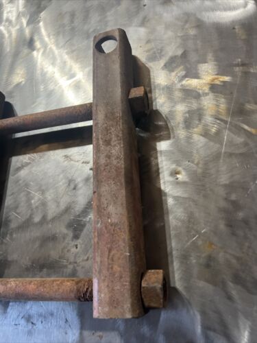 FARMALL H TRACTOR DRAWBAR BRACKET