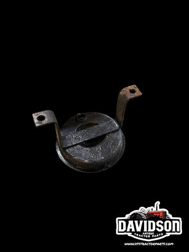 VINTAGE  IH FARMALL CUB & LOBOY 154 185 TRACTOR ENGINE OIL PUMP SCREEN
