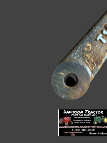 JOHN DEERE 440 CRAWLER DOZER. BLADE CONTROL HANDLE-MOUNTS TO OUTSIDE OF DASH