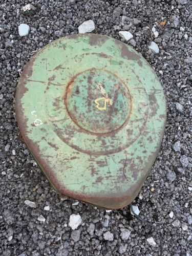 JOHN DEERE B FLYWHEEL COVER LATE MODEL AR20036R JOHN DEERE 50 FLYWHEEL COVER