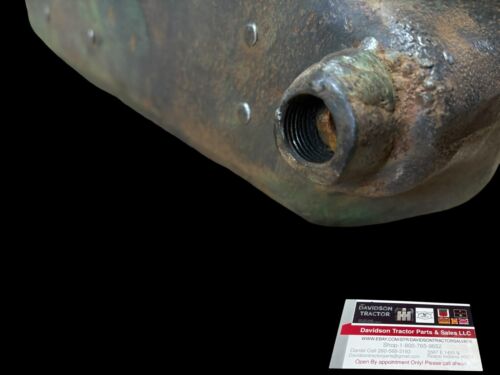 John Deere G Cast Iron Valve cover  AF275R, F128R