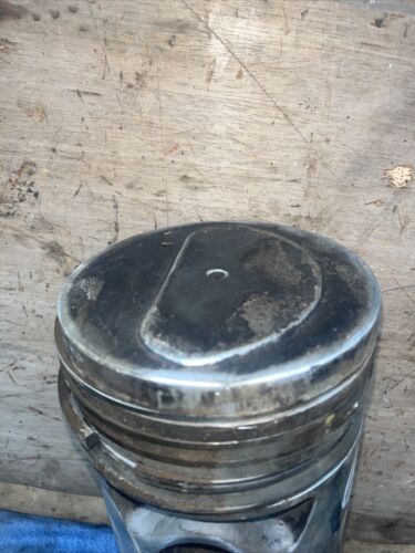 John Deere 620 Piston Antique Tractor