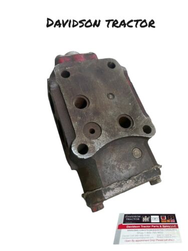 IHC Farmall Hydraulic Block Antique Tractor