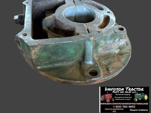 USED JOHN DEERE A TRACTOR L.H. MAIN BEARING HOUSING  A2885R