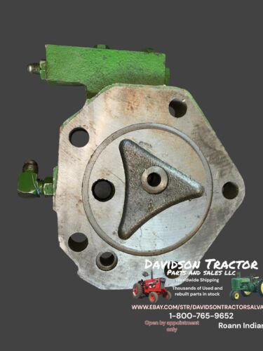 USED JOHN DEERE R63272 ROCKSHAFT PISTON COVER 4240 TRACTOR