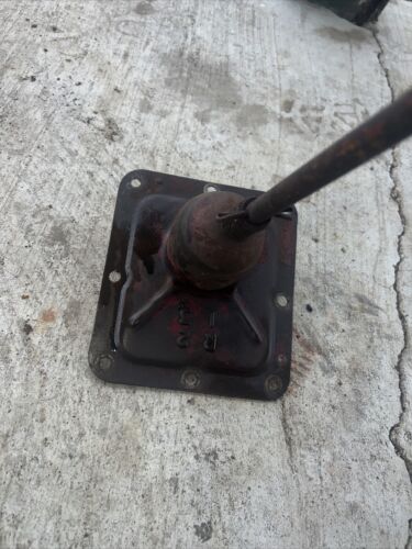 Farmall Cub IH RC tractor ORIGINAL transmission gear shifter cover