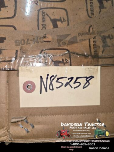 NEW JOHN DEERE N85258 GASKET BEARING CARRIER 6000 HI-CYCLE, 830 WINDROWER