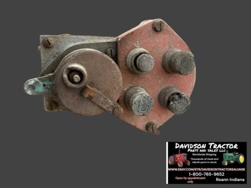 Early International Harvester 4Cylinder Magneto For Parts Or Repair
