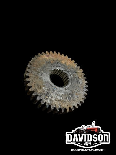 Ford 3415 3rd Sliding Gear 41 Tooth SBA322324290