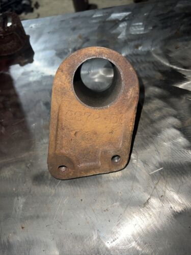 McCormick WD9 Clutch Throwout Sleeve 8872-D Antique Tractor