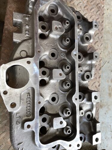 John Deere 5065 ETC Good Cylinder head Antique Tractor