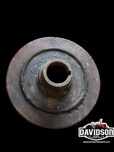 International 361 407 1026 1256 1456 856 Front Crankshaft Pulley Antique Tractor