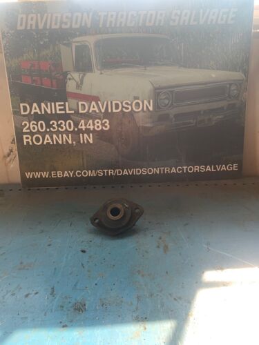 John Deere B199R LH Camshaft Bearing End Cap Antique Tractor