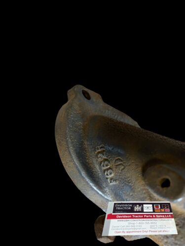 John Deere GM G upper water pipe casting F662R