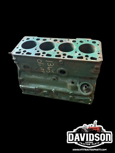 Good Used Oliver 1365 Engine Block 4600967 Antique Tractor
