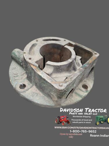 John Deere Unstyled G Left Hand Bearing Housing F66R