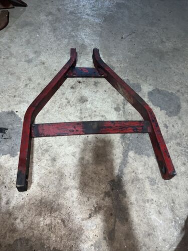 Farmall IH 706 tractor ORIGINAL 2pt quick fast hitch main wishbone mount bracket