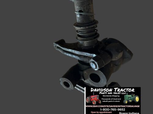 John Deere 620 630 Valve Rocker arm assembly A5648R