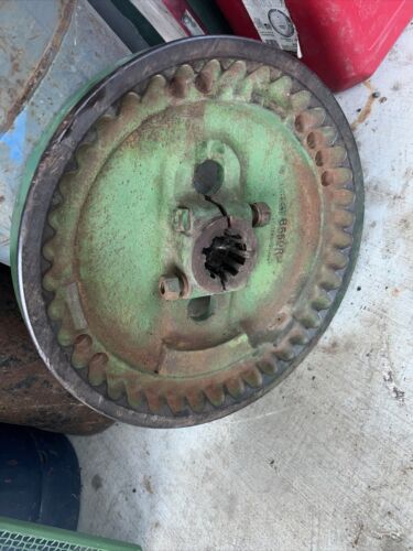 B660R 1936 John Deere Unstyled B Flywheel Nice One!!!