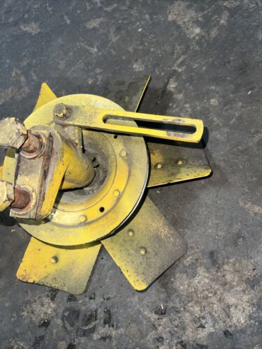 IHC Farmall Cub Low Boy 185 6 Blade Fan W/Pulley Antique Tractor