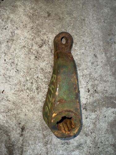 R47765 Steering Arm Fits John Deere 2510 2520 3010 3020 4000 4010 ++ Tractors