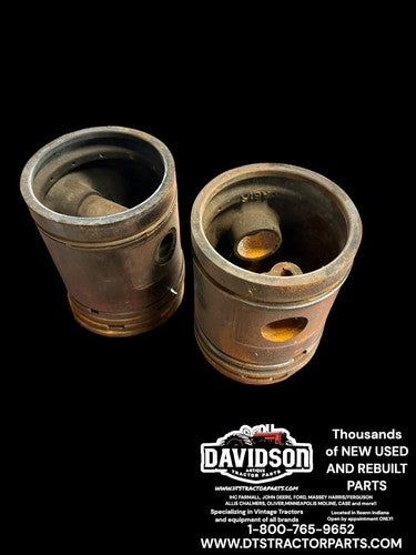 John Deere Unstyled A A61R STD Piston Pair Antique Tractor