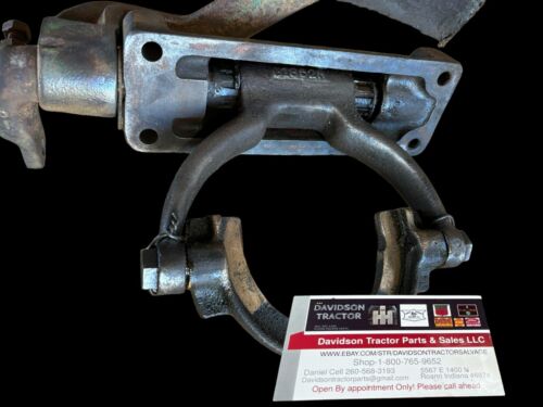 41 John Deere B Clutch Forks B1854R B18528 Used Original