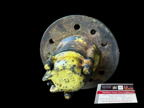 John Deere B Tractor B918R Front Wheel Hub Antique Tractor