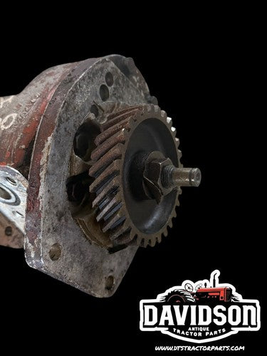 Farmall IH 400 450 tractor Good hydraulic pump assembly w/ drive gear