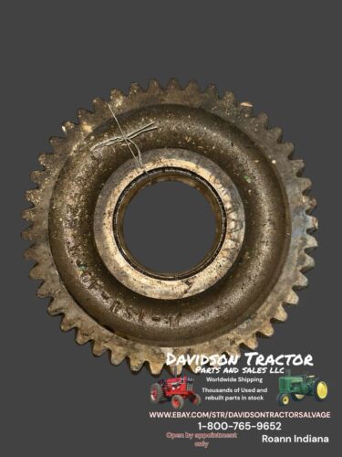 John Deere 240 Skid Steer Loader Engine Idler Gear T26322