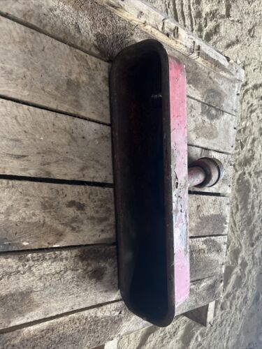 Farmall A B C 100 130 200 230 Valve cover W/Cap Antique tractor