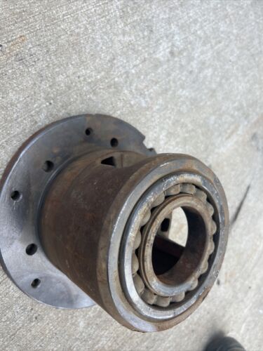 International Harvester/Farmall Housing For 300/350 Tractor (358058R1)